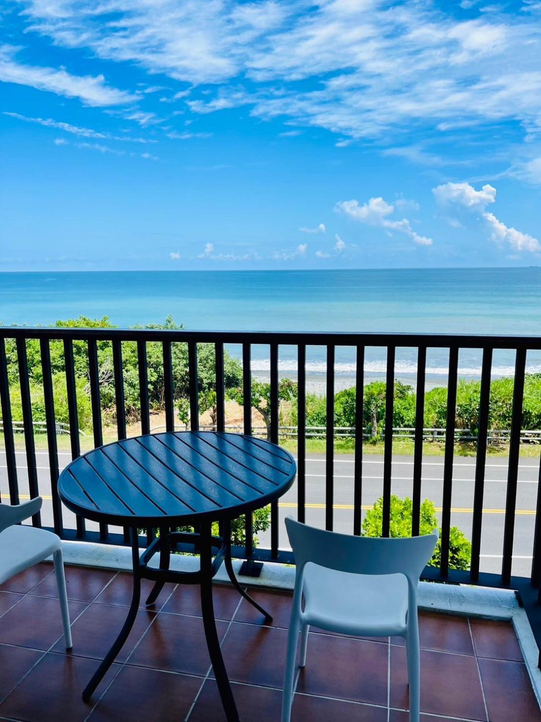 Taitung Blue Sea Villa Chenggong Esterno foto